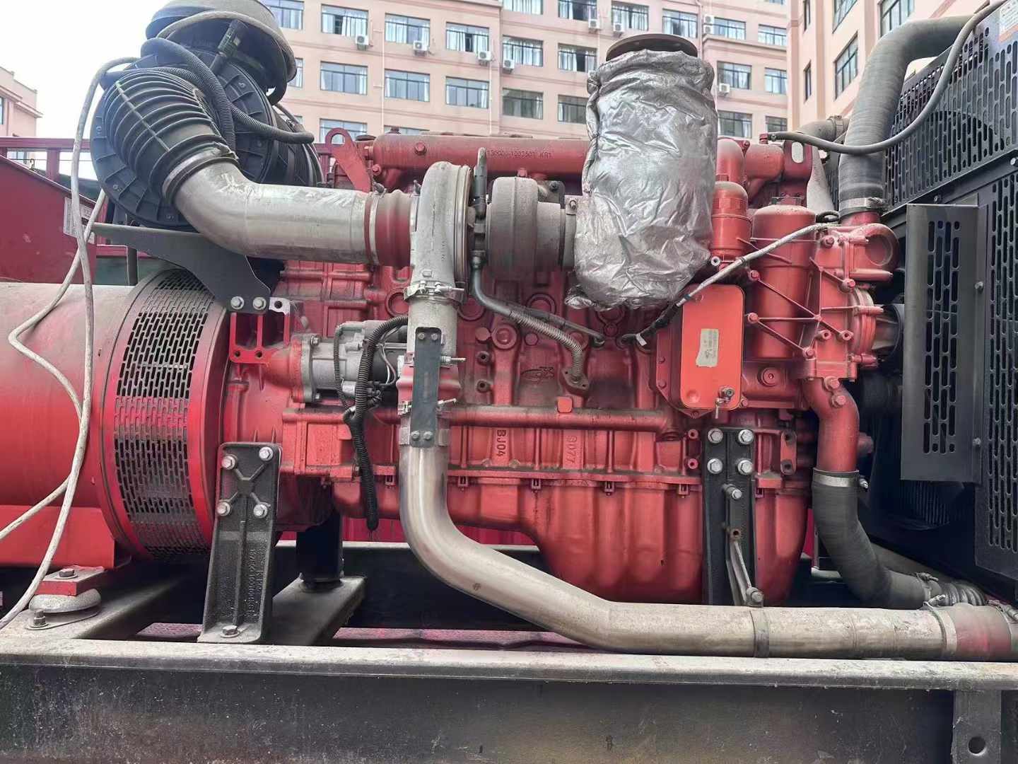 双河如何选择适合 600kW 柴油发电机组的过载保护器？